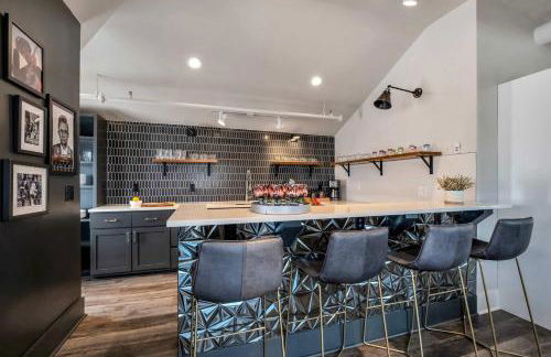 Skyline Suite with Penthouse & Rooftop Deck 6BR by Maddox Hotel - Foto 45