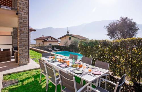 Ossuccio Grande C home with pool sleeps 12 by Italian Apartments - Foto 61