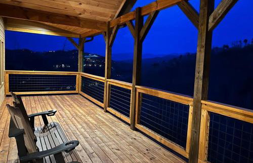 * * 4 Master Bedrooms, Views, Theater, Arcade, EVC - Photo 51