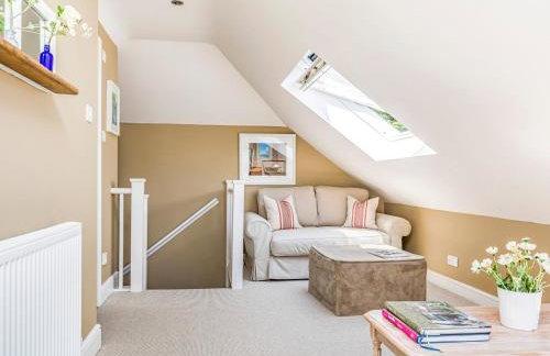 Charming Cottage with Garden - Pass the Keys - Foto 34