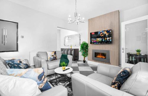 Stylish 4 Bedroom Townhouse - Edgbaston - Near Birmingham City Centre - Sleeps 8 - Parking - 578P - Foto 7