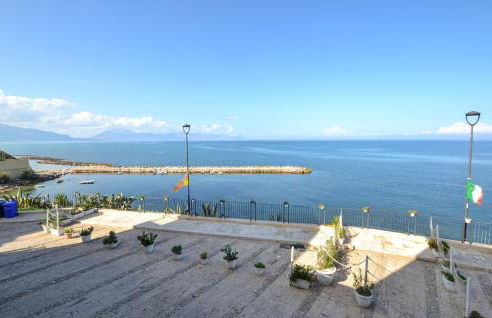 Cozy Apartment In Trappeto With Wifi - Photo 25