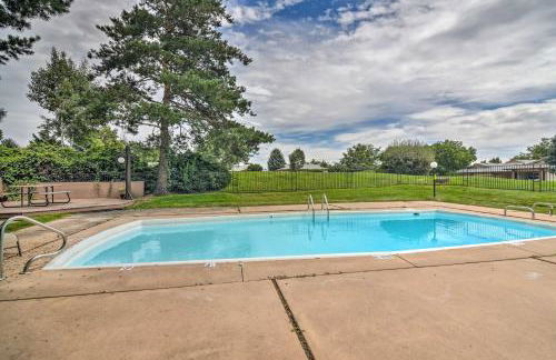 Walk to Lake Loveland Mtn-View Retreat with Balcony - Foto 30