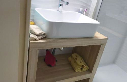 Studio cabine climatisé rez de jardin plage 150m Boucanet - Photo 26