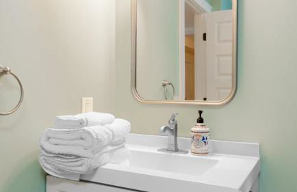 Sunny Side Island Retreat by Avantstay Backyard - Foto 70