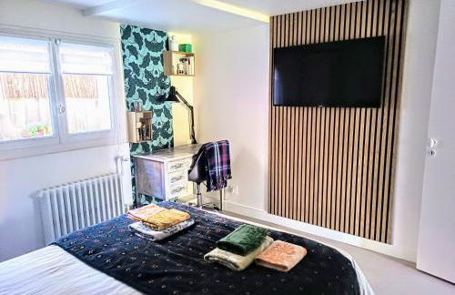 La Fremille T2 - 1br - 400m gare Versailles Paris - Piscine Terrasse Parking - Foto 6