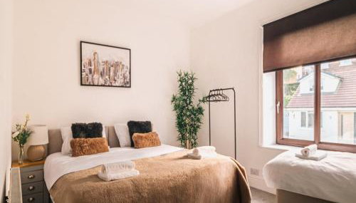 Stunning 6Bed Cottage- Town Centre- Free Parking - Foto 4