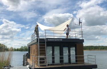 Schwimmende Ferienwohnung, Hausboot Urlaub als Festlieger am Steg - Foto 1