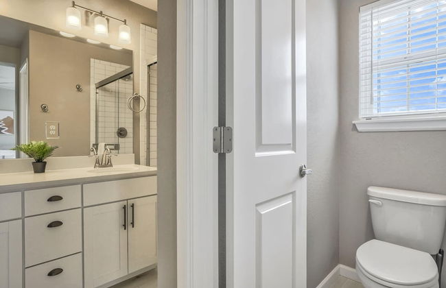 3BD Modern Home Close to Usafa - Foto 21