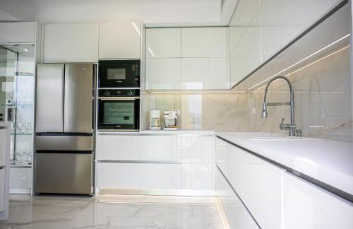 Presidential Beach Villa - Photo 20