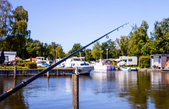 Detached Bungalow With a Dishwasher Near Leeuwarden - Foto 36