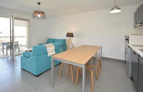 Gorgeous Apartment In Aigues-Mortes - Foto 15