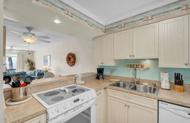 Runaway Bay 212 1 Bedroom Condo by RedAwning - Foto 8