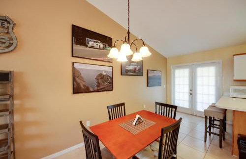 Screened Porch and Pool Access Cozy Sebring Condo - Foto 8