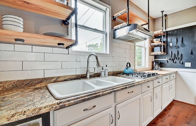 Designer House 5BR! Steps to Downtown/Fountain Sq! - Photo 10