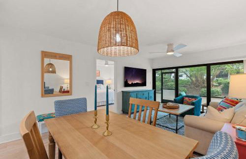 Exquisite Luxury First Floor Condo - Easy Walk to Amenities - Foto 13