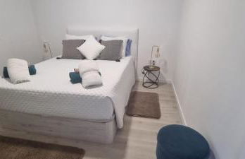 Charming little house - Photo 12