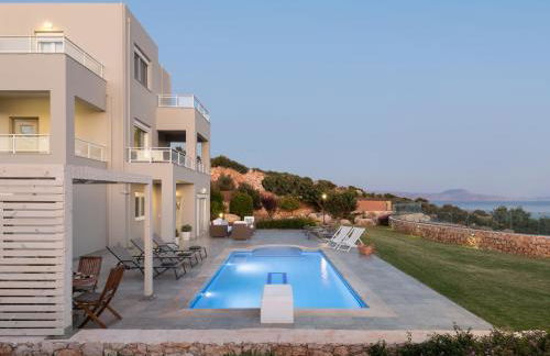 Anemolia Seaview Villa, Private Pool & Lush Garden, By ThinkVilla - Foto 1