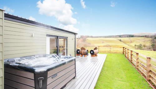 Shiphorns luxury cabin with a hot tub - Foto 3