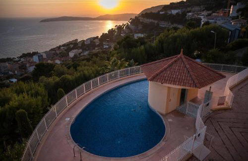 Splendide appartement avec panorama mer, proche Monaco - Foto 1