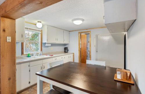 Stunning Lake View On A Nice & Quiet Relaxing Home - Foto 18