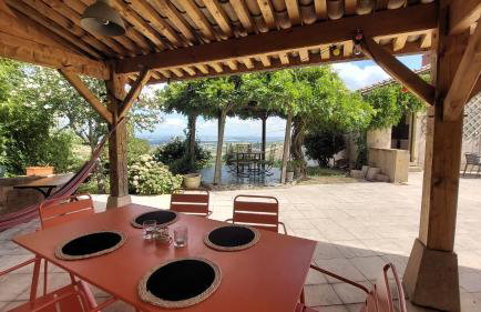 Chambre avec cuisine, vue et piscine privée au cœur du Beaujolais - Foto 10