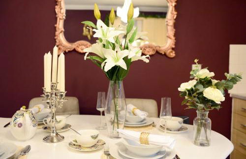 2 Bedroom Apartment - Disc0unts - Parking, Contractors, Group, Family - Foto 9