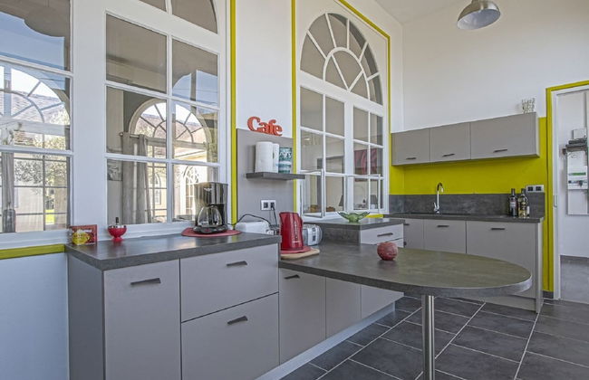 Spacious Holiday Home in Aure sur Mer With Garden - Foto 19