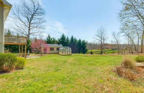 Private Deck and Views Rural Virginia Escape - Foto 24