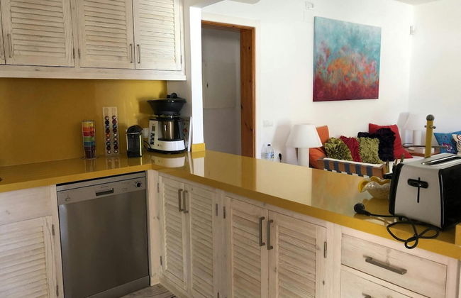 Hillside Villa Near Beaches - Foto 14