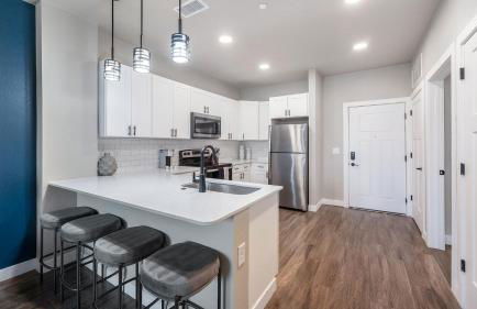 Landing Apartments at Ballpark Village - Goodyear - Foto 14