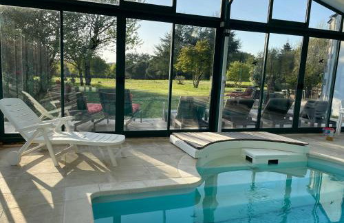 Les Hauts de Locmiquel apartment with private heated pool - Foto 2