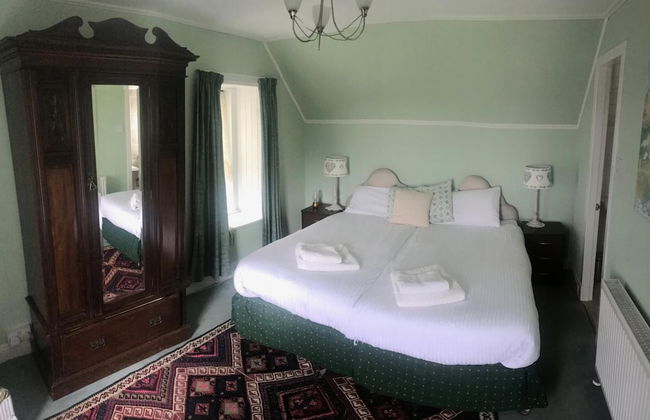 Garvault House - Photo 12