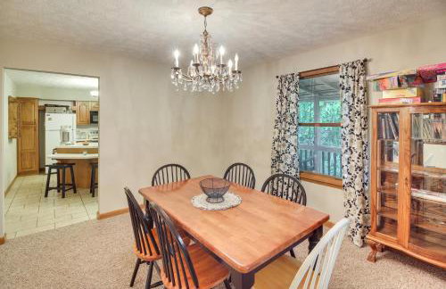 Family Home w/ Game Room! 1 Mi to Dale Hollow Lake - Foto 8