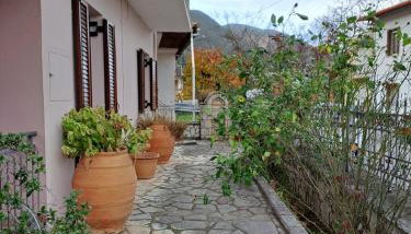 Kontolati's Mountain House - Foto 3, Garden, Garden view