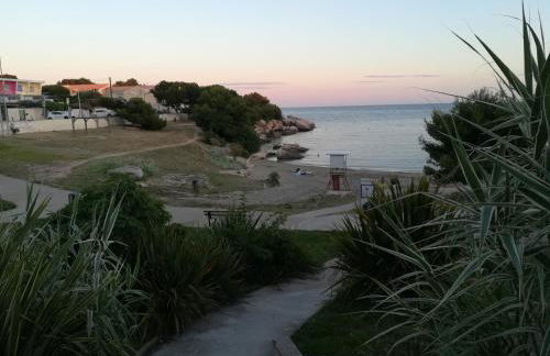 Bel appartement avec terrasse - Plage de Carro à pied - Foto 6