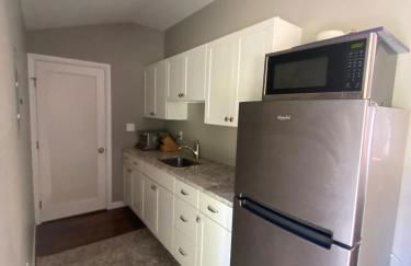 Cozy en suite with high ceilings - Foto 44