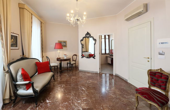Porta Di Mezzo Luxury suites and rooms - Photo 5