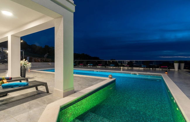 Luminous Infinity Villa With Pool and Gym - Foto 41