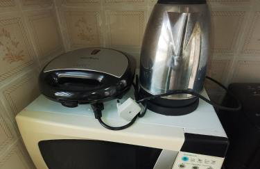 Two-story home with solar-heated pool and 4 bedrooms - Foto 14