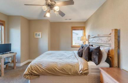 Luxe All-season Retreat by Avantstay Prime Location, Near Skiing - Foto 125