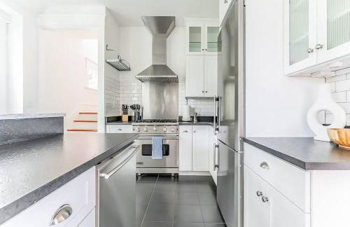 Charming Urban Retreat Elegant Home in Cap Hill - Foto 14