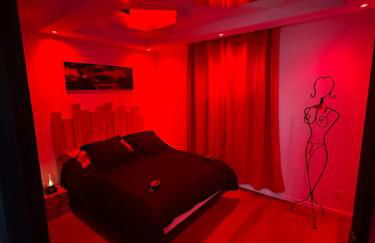 La Maison des Plaisirs Love room - Foto 28