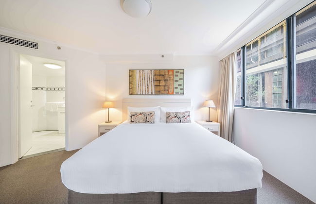 Oaks Sydney Castlereagh Suites - Photo 77