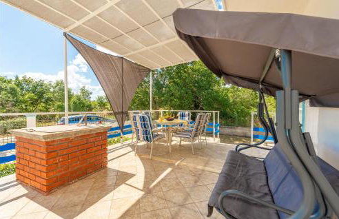 Holiday Home Podgradina 01 - Photo 17