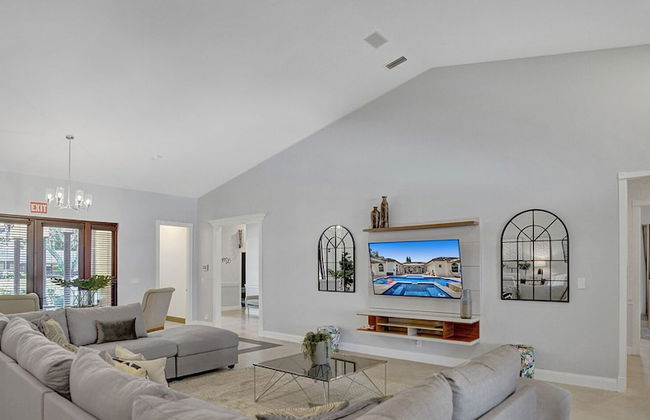 8-BR with Pool & Mini-golf & Soccer - Foto 70