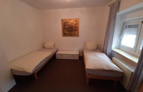 Townhouse for fitters / Haus für Monteure in Schraplau - Foto 3