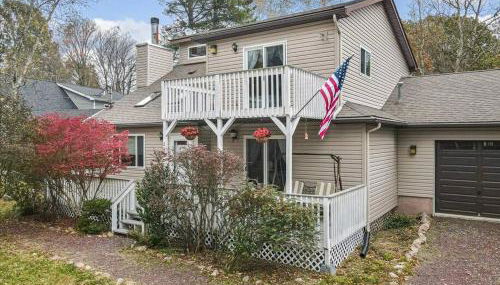 Rustic Modern Retreat in Poconos - Foto 4