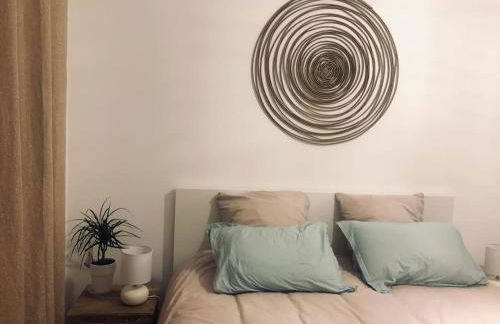 Charmant T2 idéal CV parking privé à la résidence - Foto 13