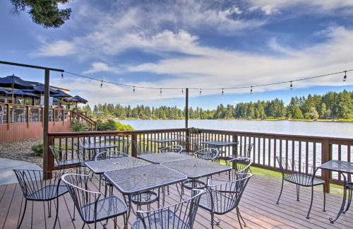 Hot Tub and Fireplace Peaceful Anderson Island Home - Foto 39